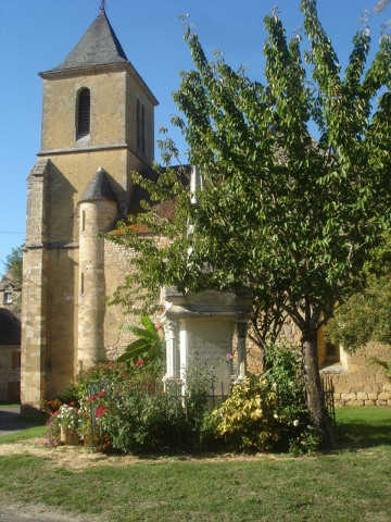 Photographie du monument aux morts de Nozac