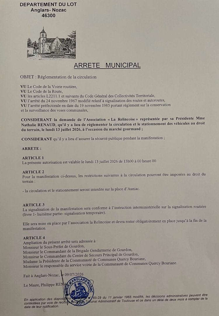 Arrêté municipal interdisant le stationnement et la circulation sur la place d’Auniac le lundi 13 juillet de 13 h à 00 h.